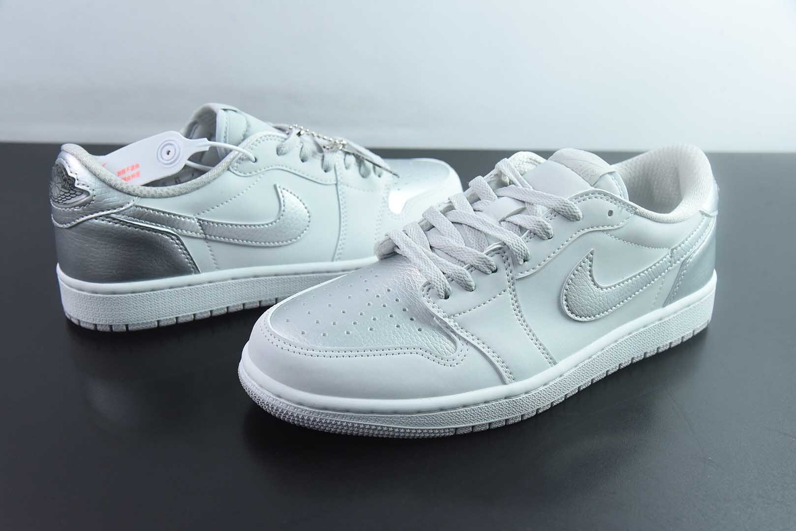JLM15933937 Air Jordan 1 OG Metallic Silver Grey CZ0790-002